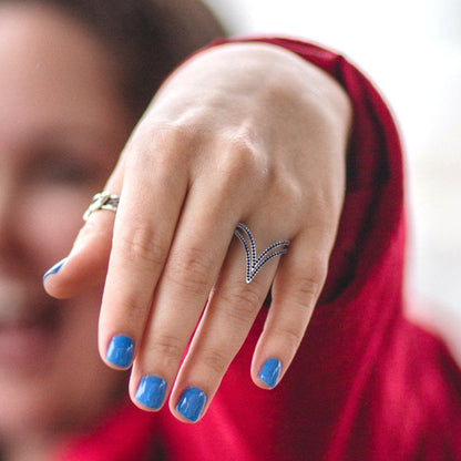 0.525 cttw Simulated Blue Sapphire Statement Engagement Ring - Solid Gold (Round Cut,1.0mm)