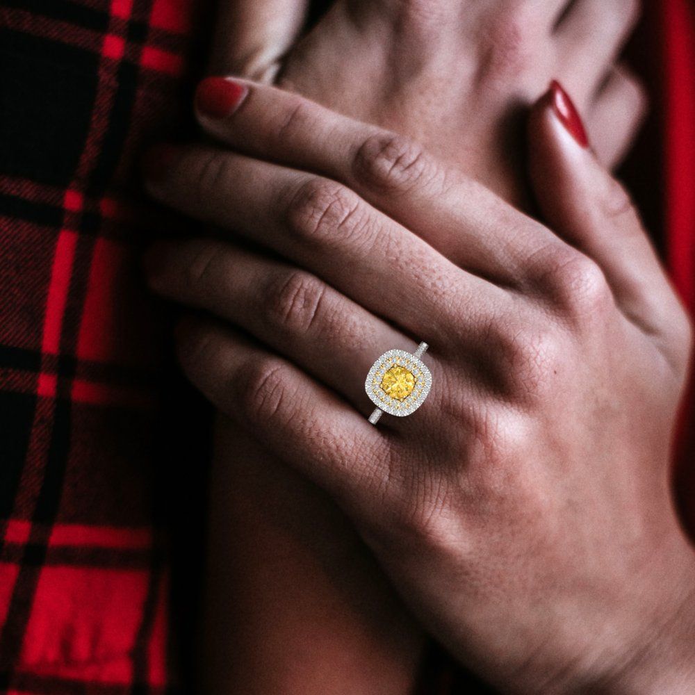 1.615 cttw Natural Citrine Hidden Halo Engagement Ring - Solid White/Yellow Gold (VVS1, Round Cut,6.5mm)