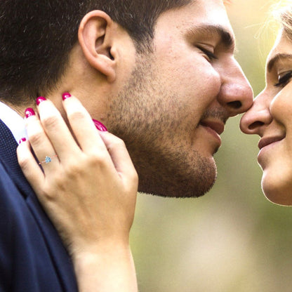 1.25 cttw Zirconia Simulated Blue Diamond Solitaire  Engagement Ring - Solid Gold (VVS1, Heart Cut,7.0mm)