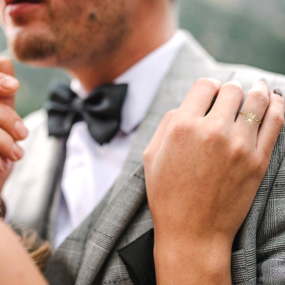 2 cttw Natural Morganite Solitaire  Engagement Ring - Solid Gold (Emerald Cut,8x6mm)