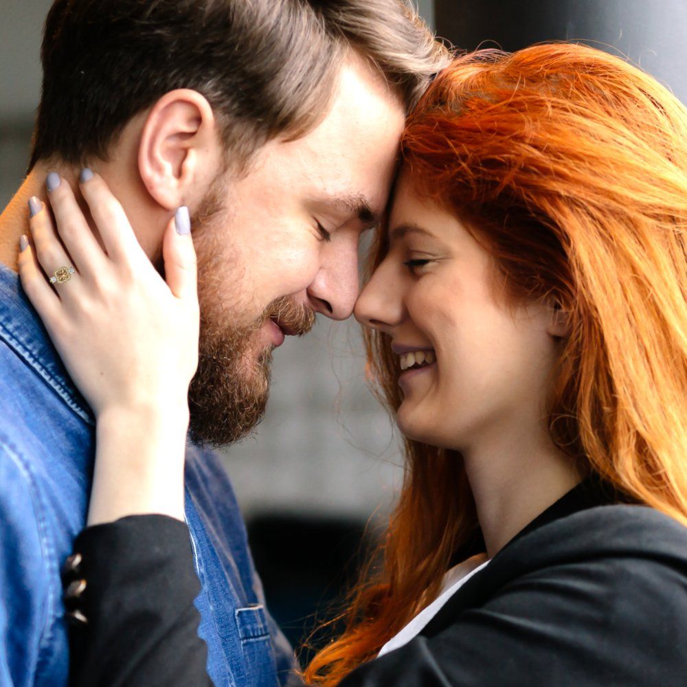 3.005 cttw Zirconia Simulated Champagne Diamond Three-Stone Engagement Ring - Solid Gold (VVS1, Princess Cut,7.0mm)