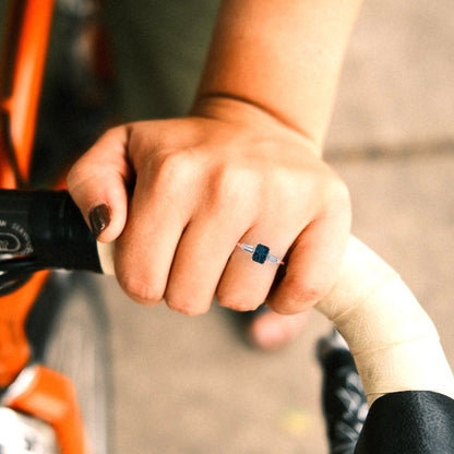 1.5 cttw Natural London Blue Topaz Three-Stone Engagement Ring - Solid Gold (Emerald Cut,7.0x5.0mm)