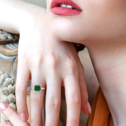 2.5 cttw Simulated Emerald Solitaire  Engagement Ring - Solid Rose Gold (VVS1, Princess Cut,7.5mm)