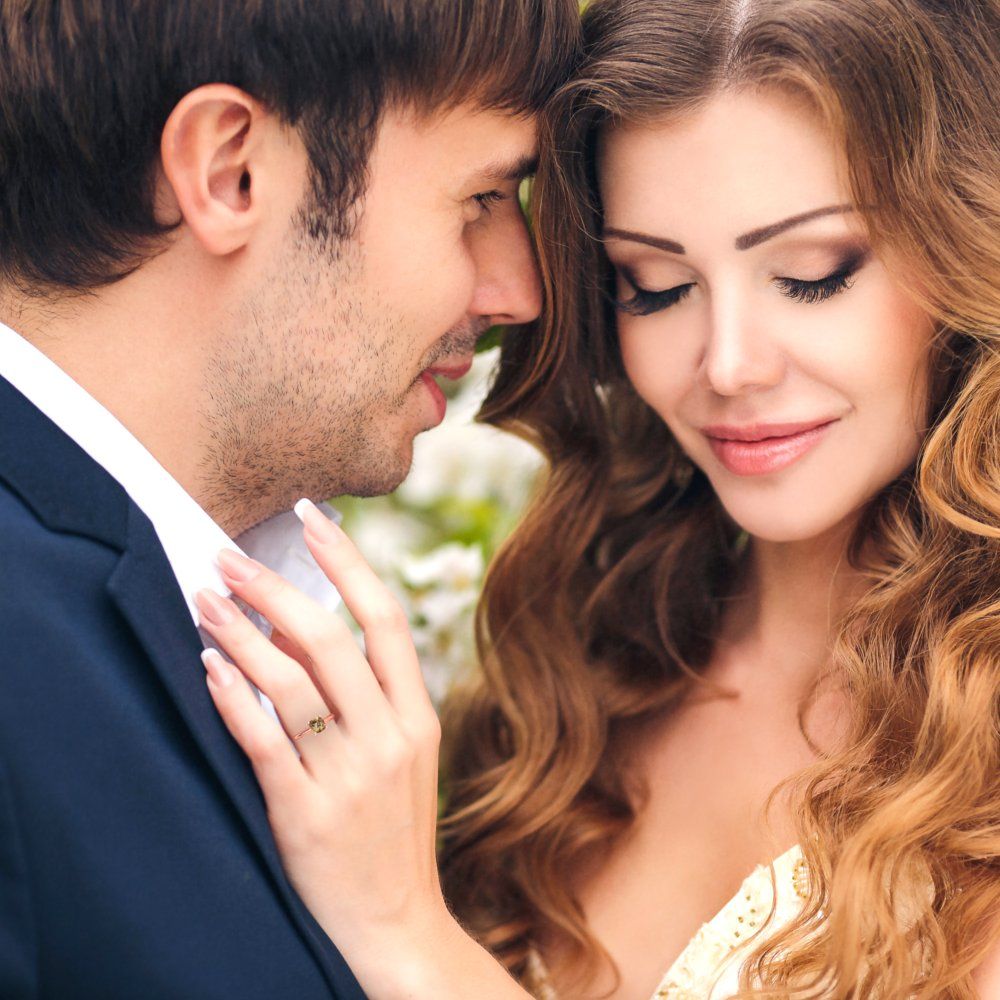 1.5 cttw Zirconia Simulated Champagne Diamond Solitaire  Engagement Ring - Solid Gold (VVS1, Cushion Cut,6.5mm)