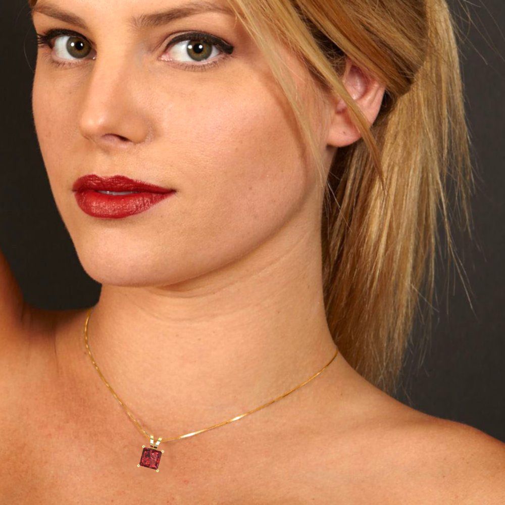 1cttw Princess Cut Garnet Gold-Plated 925 Silver Pendant and 18" Box-Chain Necklace