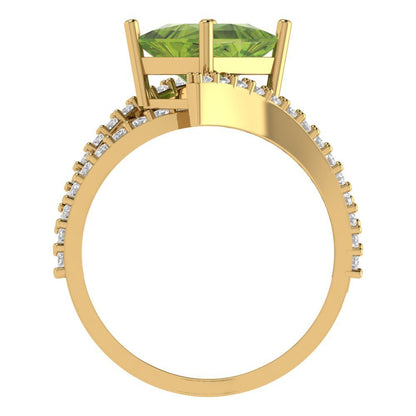 2.3075 cttw Natural Peridot Solitaire with Zirconia Simulated Diamond Accents Engagement Ring - Solid Yellow Gold (VVS1, Princess Cut,7.0mm)