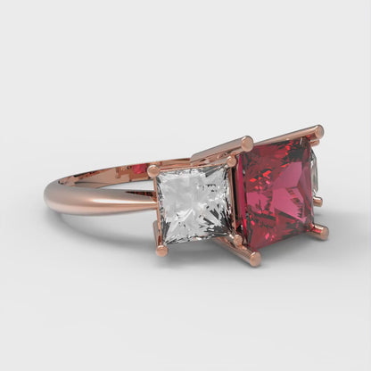2.5 cttw Natural Garnet Three-Stone Engagement Ring - Solid Gold (Princess Cut,6.5 mm)