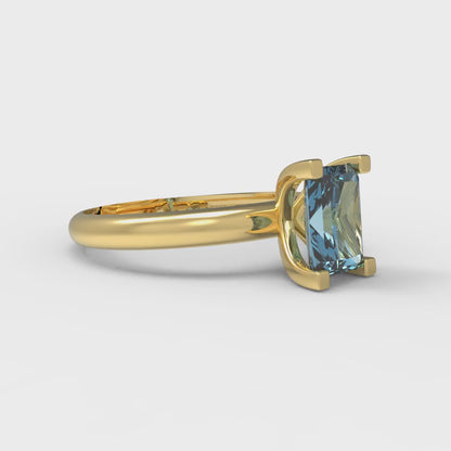 1 cttw Natural Swiss Blue Topaz Solitaire  Engagement Ring - Solid Gold (Emerald Cut,7X5mm)