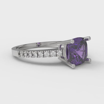 2.7 cttw Natural Amethyst Solitaire with Zirconia Simulated Diamond Accents Engagement Ring - Solid Gold (Cushion Cut,6.5mm)